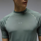 CAMISETA OAKLEY - VENTURA SS RASHGUARD